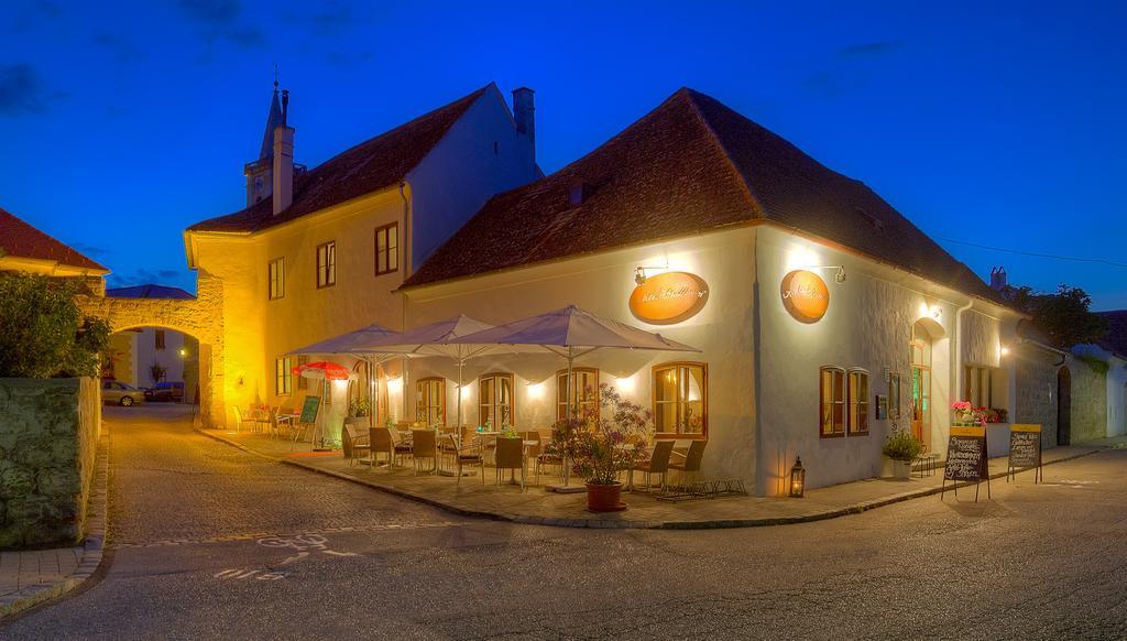 Unser Rosa Haus Fuer Sie Rust Bagian luar foto